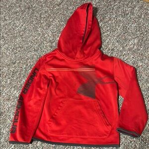 Under Armour Red Hoodie Sweatshirt with Fleece Material and Large Graphic